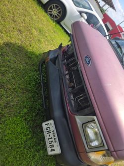 7.3 powerstroke diesel engine. Runs perfect no blowby.