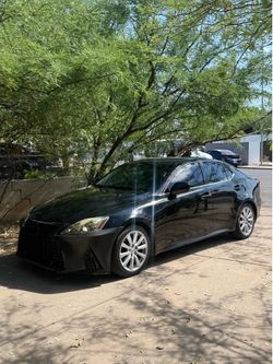 Lexus is250 Sports Sedan