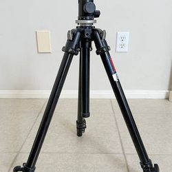 Bogen 3205 Tripod, Made in Italy 🇮🇹 and Kaiser Ball Head, Made in Germany 🇩🇪 