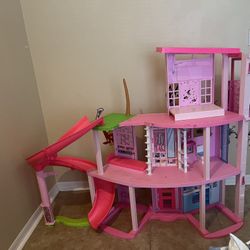 Barbie Dreamhouse