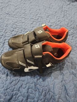 Peloton shoes size 9.5 rarely used