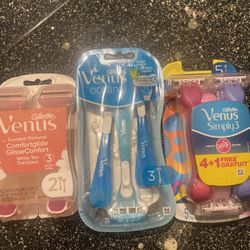 Venus Gillette Razor $4.50 Each