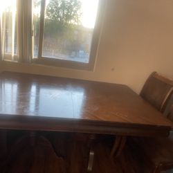 Beautiful Dining Room Table With Leaf Insert