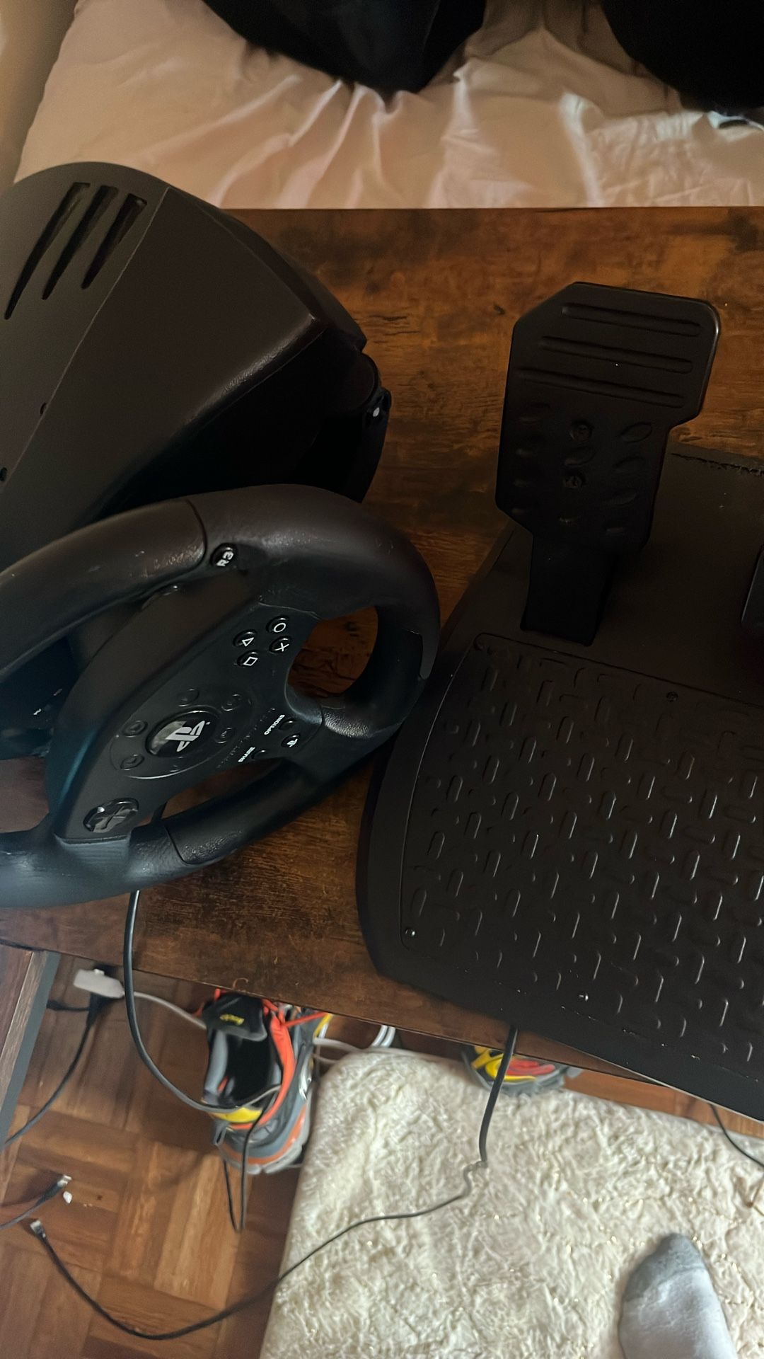 ps4 steering wheel
