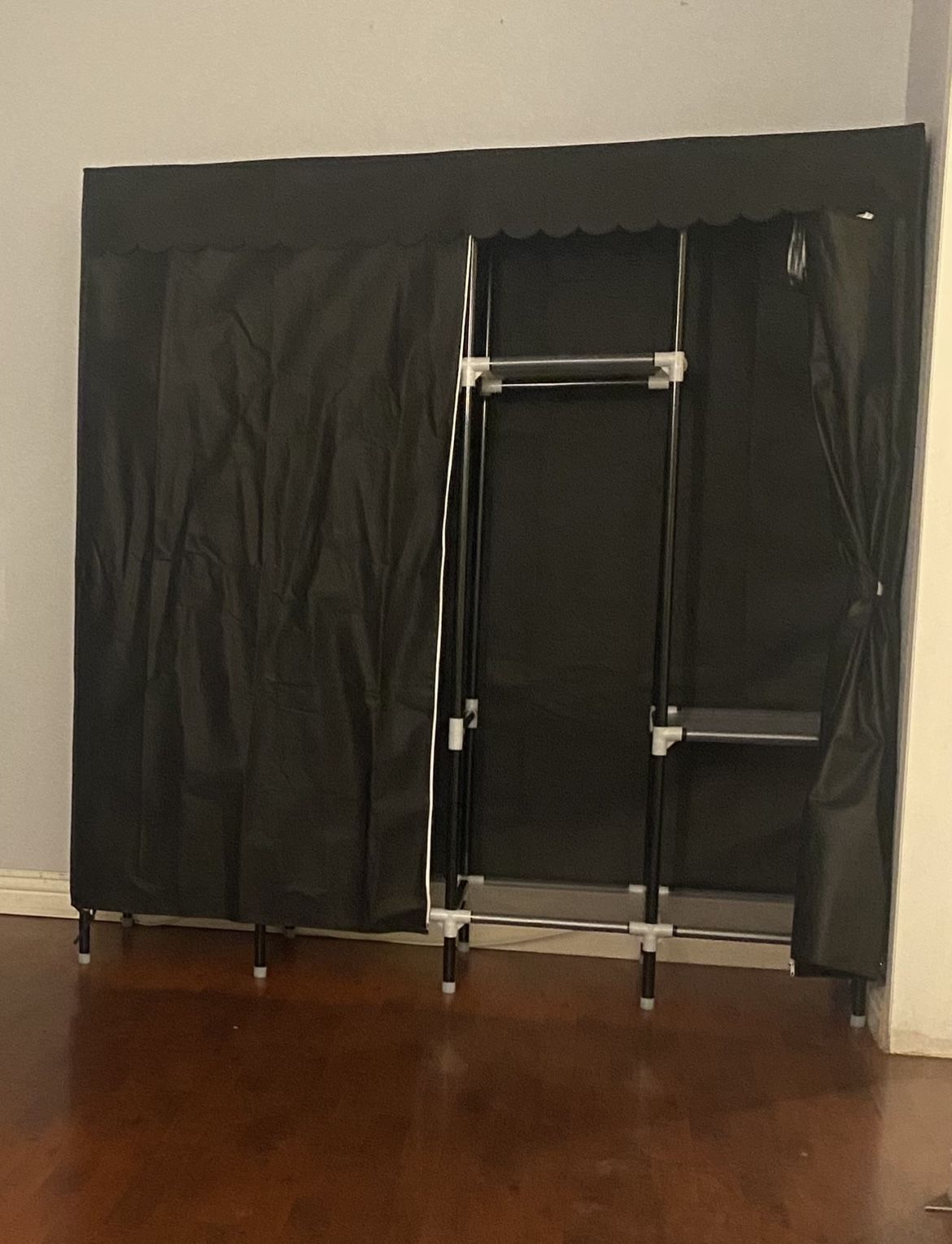 Plastic Closet Organizer