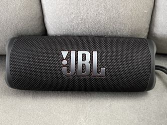 JBL FLIP 6 Portable Bluetooth Wireless Speaker