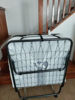Rollaway bed