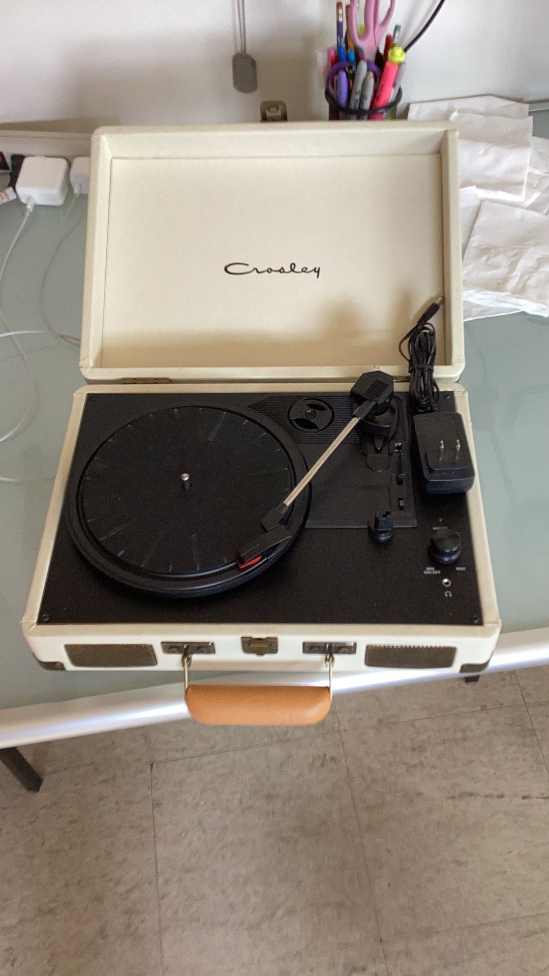 Like New Record Player It Comes With Everything You See