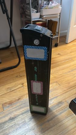 Arrow Battery