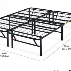 Metal bed frame Queen Used 