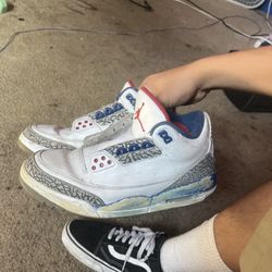JORDAN 3 TRUE BLUE 2016 (FOR RESTORATION ) Size 10