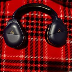 Turtle Beach - Stealth 700 Gen 2 MAX PS Wireless Gaming Headset for PS5, PS4,
