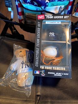 Collectible team locker