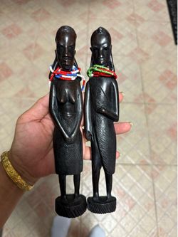 African wooden dolls