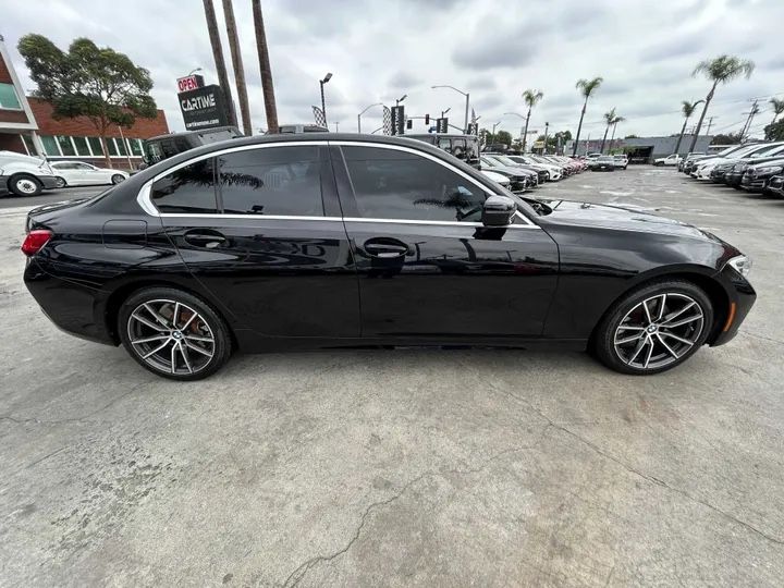 2021 BMW 330i
