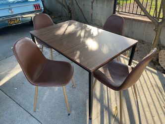 Small table and Chairs