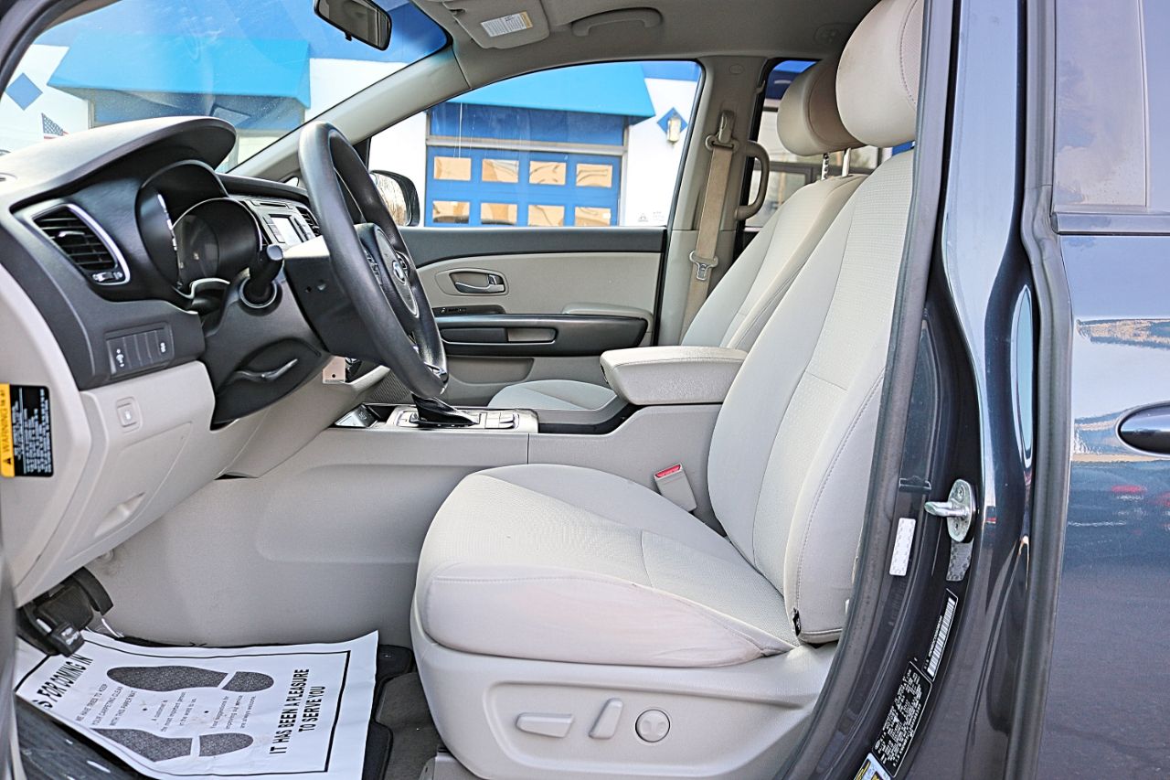 2016 Kia Sedona