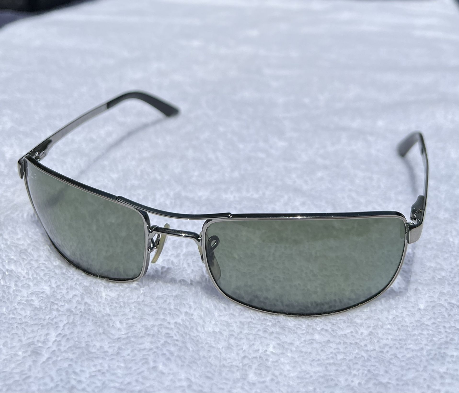 Ray-Ban Polarized RB 3212 Aviator Sunglasses