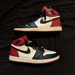 Air Jordan Retro 1 OG Black Toe SZ 11.5