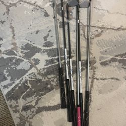 Beginner golf club set for sale.