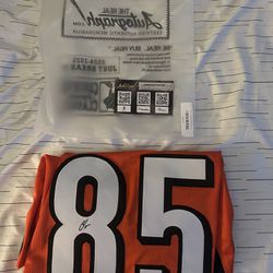 Signed/Authenticated Custom Chad “Ocho Cinco” Bengals Jersey