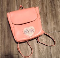 Melanie Martínez k-12 mini pink backpack