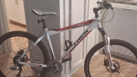 26in Trex 8500