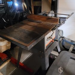 Craftsman 10' In Table Saw