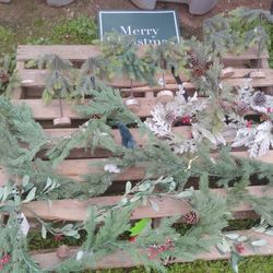 5' Holiday Garland, Wreaths, And Other Craft / Decoration Pieces