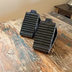 Wheel Chocks Heavy Duty 2 Packs, for Car, Travel Trailers, RV, Truck, and ATV (2 pcs)