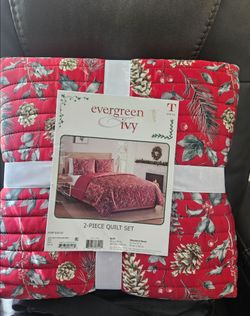 NEW EVERGREEN IVY TWIN 2 PICE QUILT SET RED