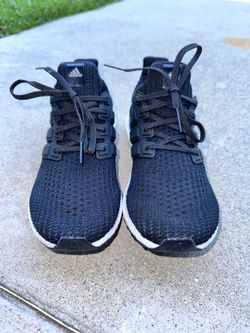 Adidas UltraBoost Primeblue Black White Running Shoes Size 7.5 M
