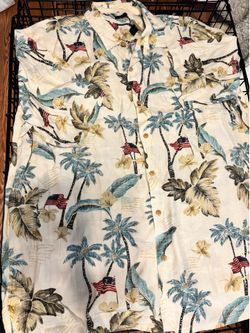 Men’s tropical American flag shortsleeve button down shirt. Great for 4th July. XXL