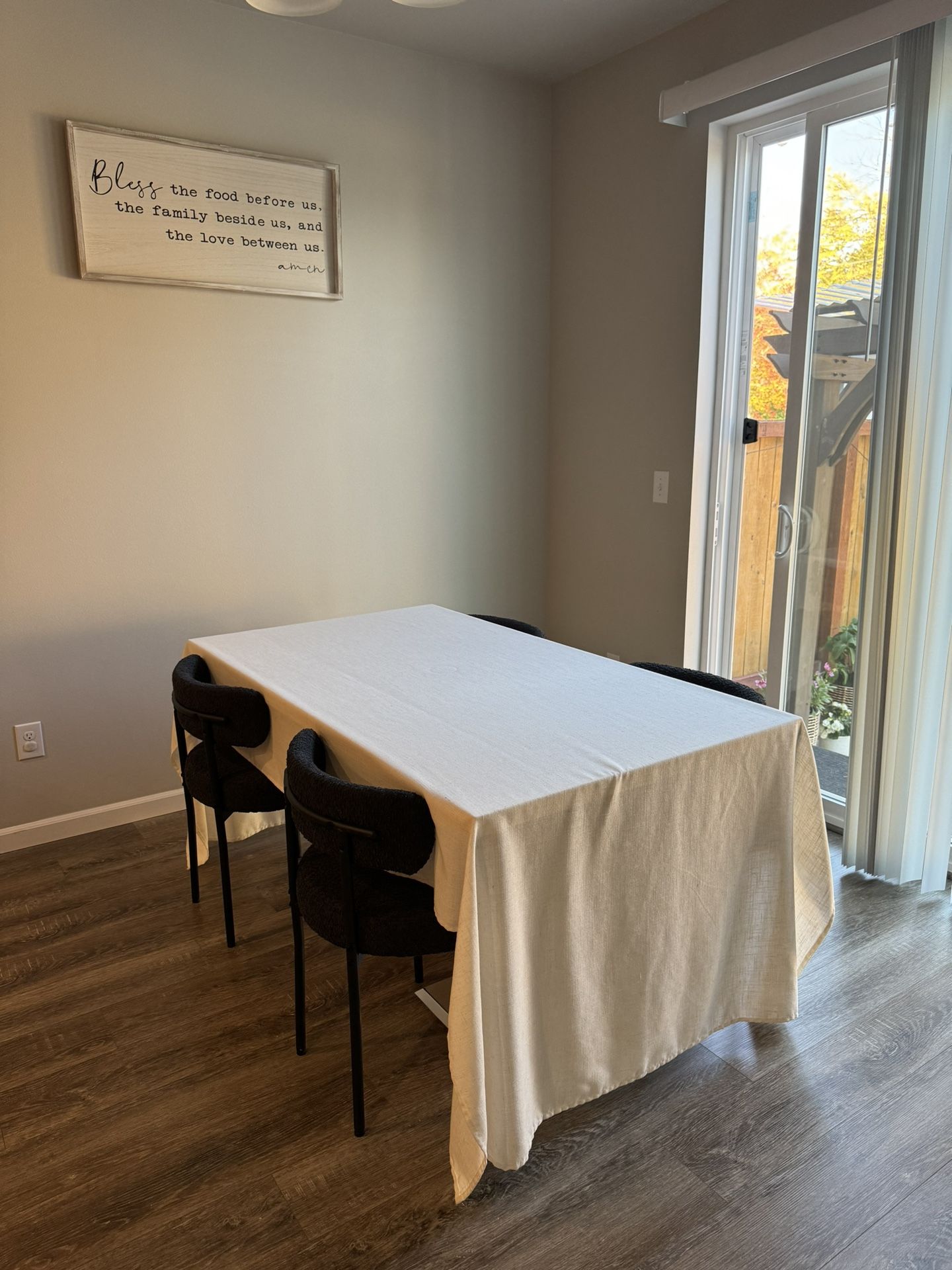 Dining Table With Chairs
