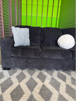 Ashley furniture sectional sofa couch (DELIVERY AVAILABLE)