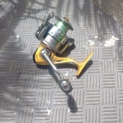 TRIAX 30  Semi New $15