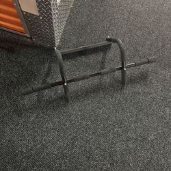 Pull Up Bar