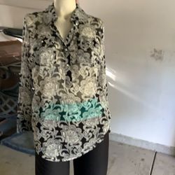 WOMENS I.N,C  Black And White See Through Top Sleeves Can Be Rolled Up And Attached With Button Loop 