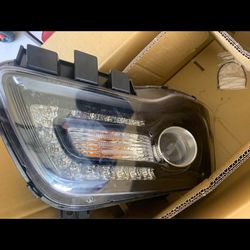 OEM HEADLIGHT 2018-23 CHRYSLER 300