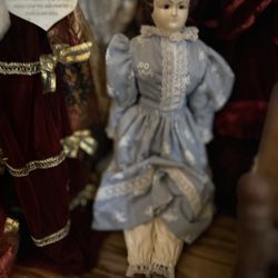 Porcelian Collectible