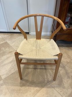 4 -Wishbone Chair Natural Wood Woven Seat