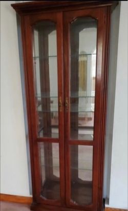Vitrine decoration