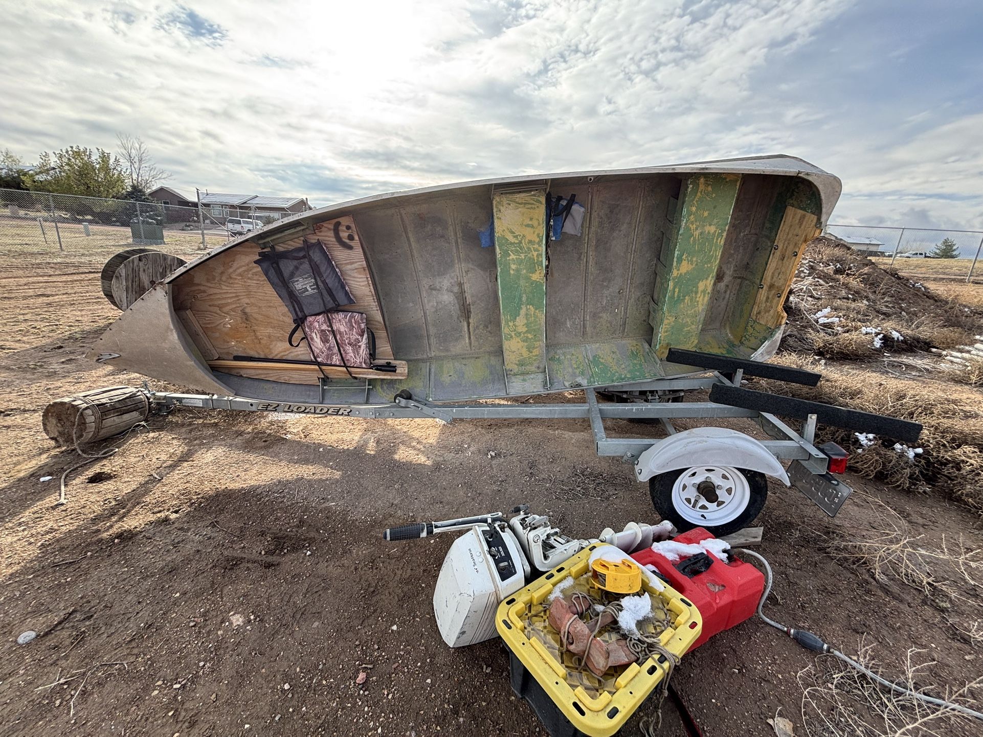 Aluminum vHull Boat