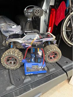 Traxxas Max v1