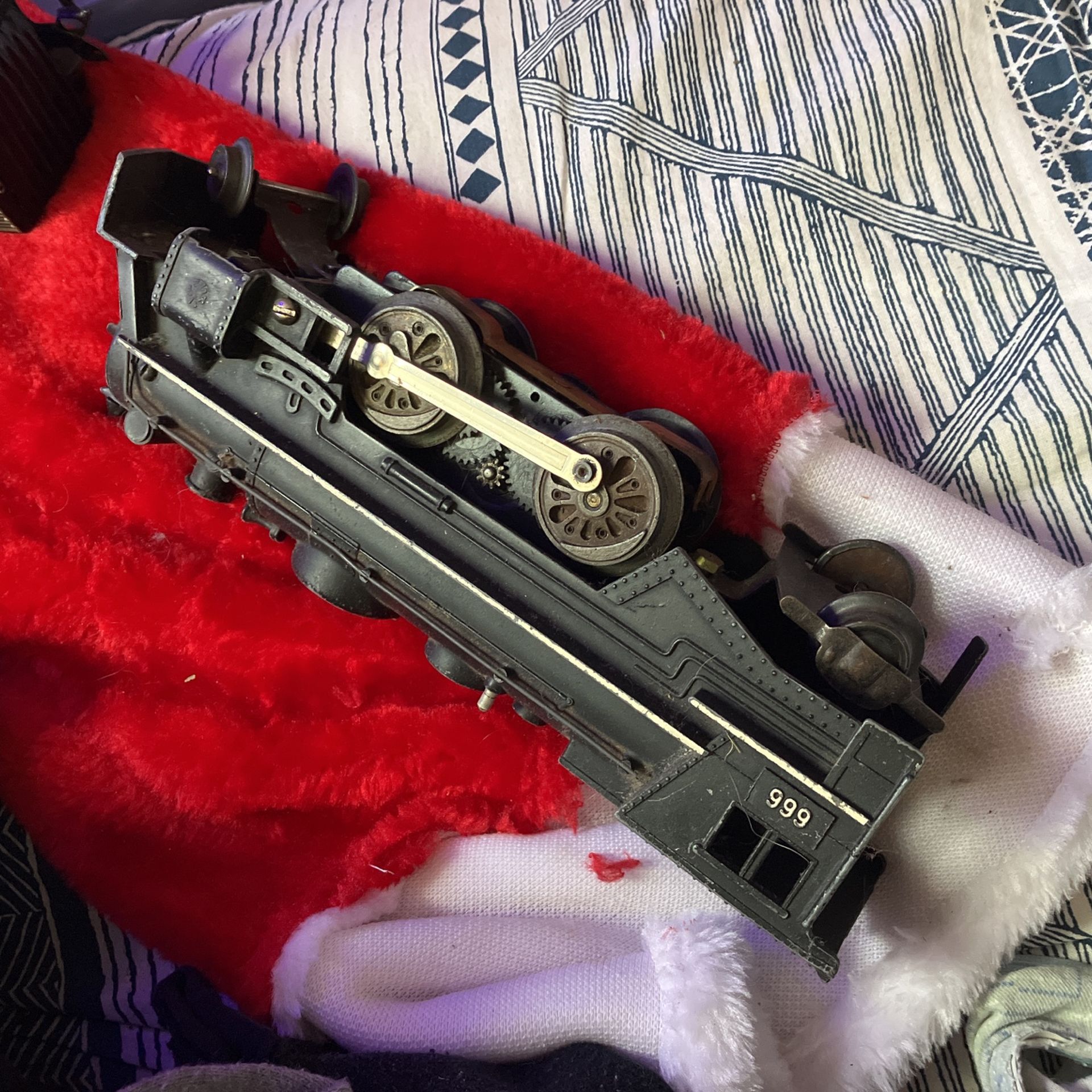 Lionel 666 Engine