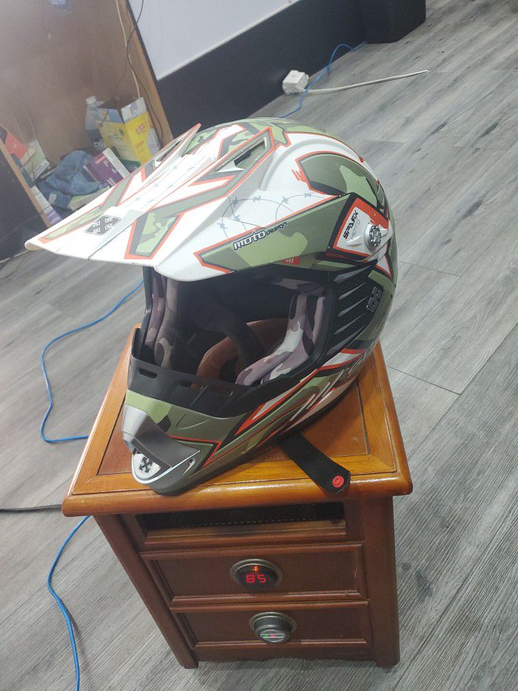 Sparkx Moto Helmet