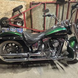 Harley Davidson 06 Soft Tail Deluxe 
