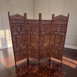 Vintage Rosewood Intricately Ornately Carved Boho India Room Divider Floor Screen Great Condition Each panel 20x72in 1” Thick