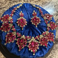 Quince Crown And Matching Jewelry 