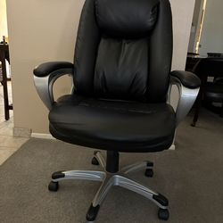 Executive Office Chair